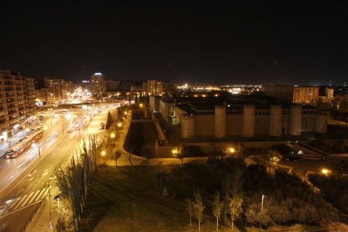 La Aljafería a oscuras