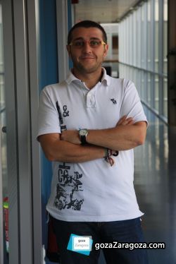 Carlos Espatolero conduce el programa Carlos Espatolero conduce el programa