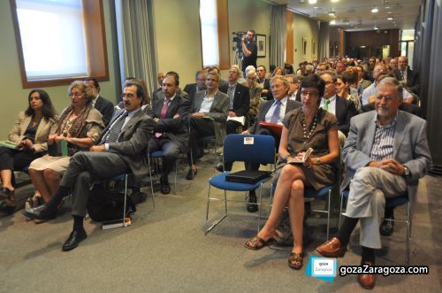 Se espera que en 2010 continúe el ajuste y comience la recuperación de la economía Se espera que en 2010 continúe el ajuste y comience la recuperación de la economía