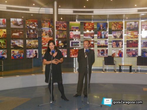 El director general de la CARTV, Ramón Tejedor y la directora de la Radio Autonómica, Rosa Pellicero durante la presentación