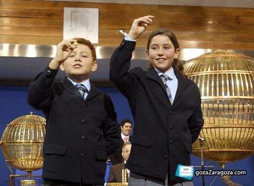 Los niños del Colegio de San Ildefonso en el sorteo del 2009 Los niños del Colegio de San Ildefonso en el sorteo del 2009